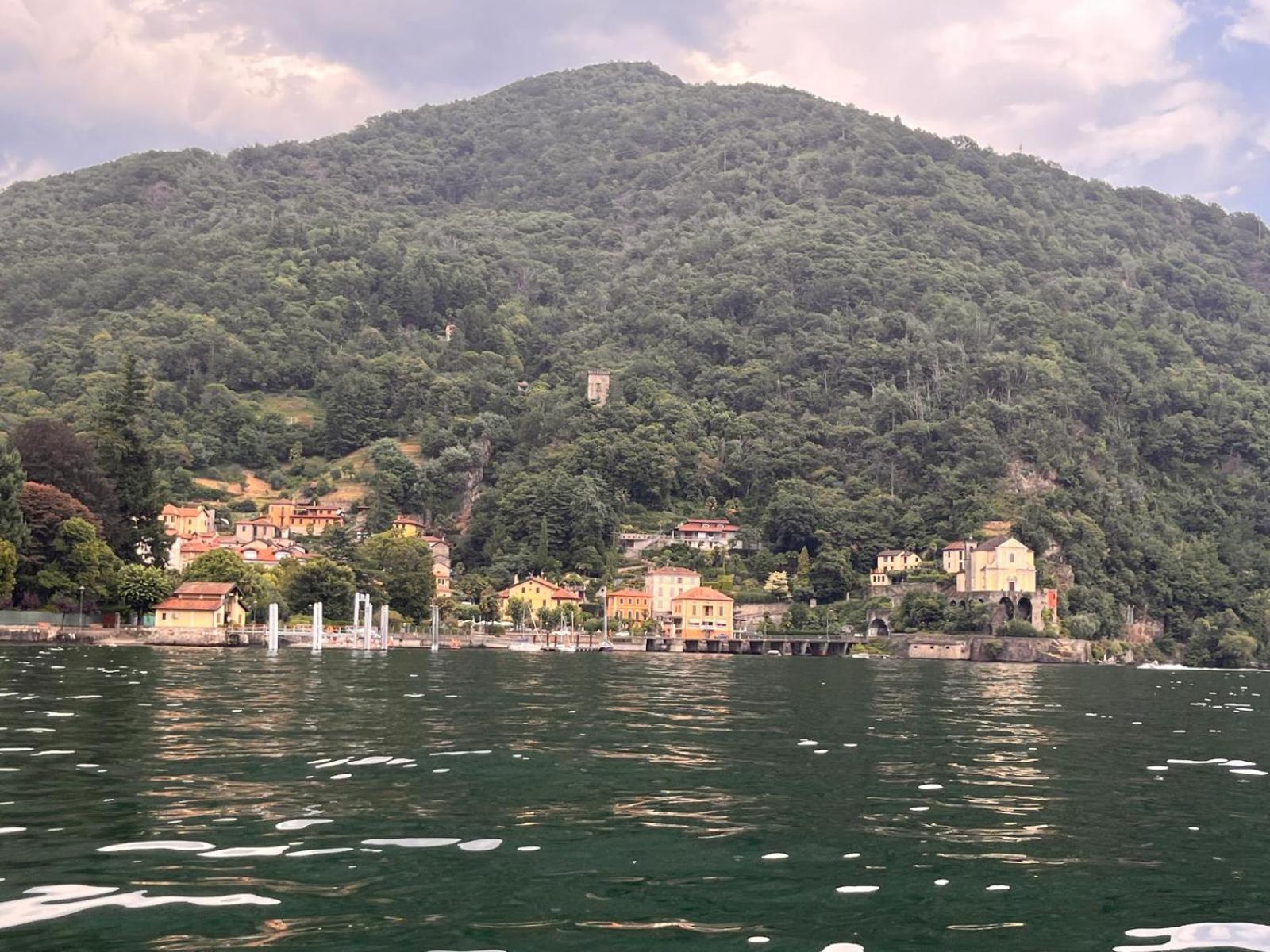 Villa Del Castanar Maccagno Exteriér fotografie